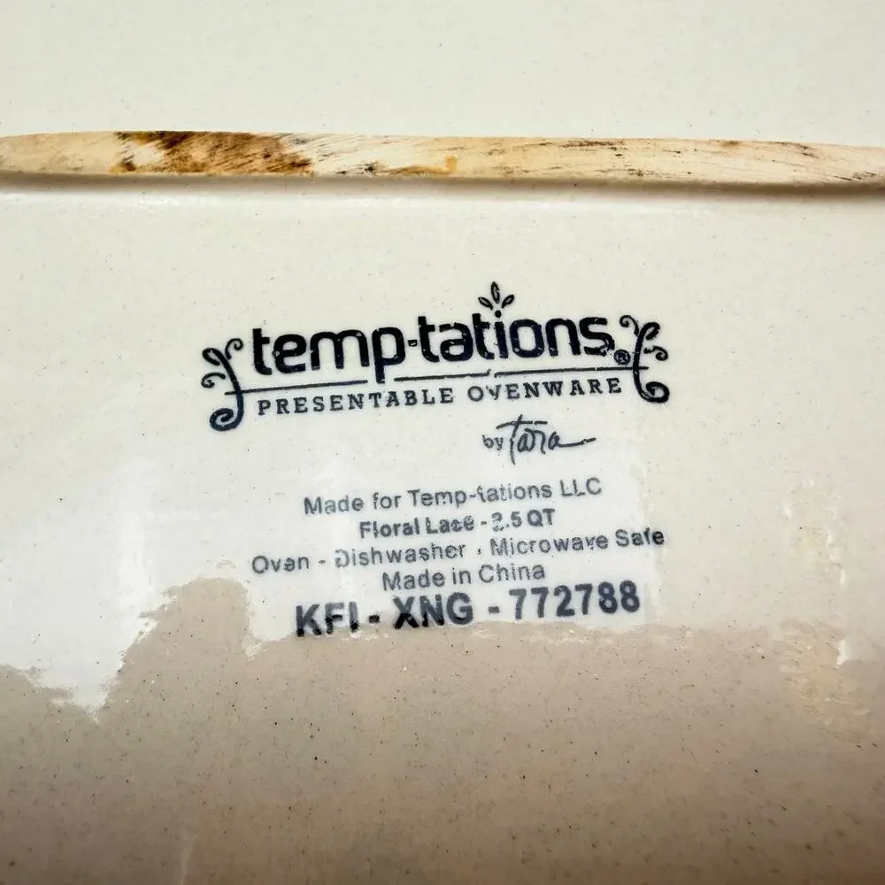 Temp-tations by Tara Floral Lace 3.5qt Ovenware Casserole Dish 772788 sm crack